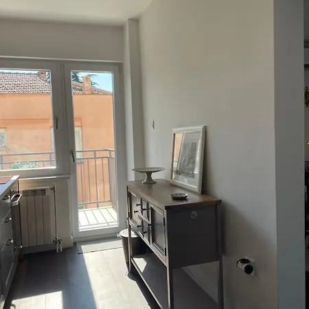 Elite 3 Bd Appartament In Kozle Skopje