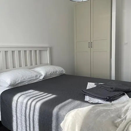 Elite 3 Bd Appartament In Kozle Apartment *